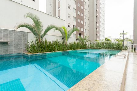Apartamento à venda com 37m², 1 quarto e sem vagaÁrea comum - Piscina