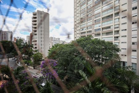 Apartamento à venda com 160m², 3 quartos e 3 vagasVista da Suíte 2