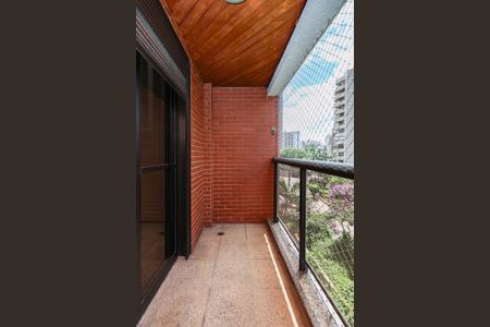 Apartamento à venda com 160m², 3 quartos e 3 vagasSuíte 1