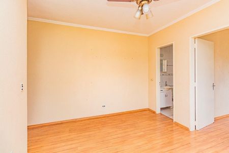Sala  de apartamento para alugar com 2 quartos, 43m² em Morro Santana, Porto Alegre