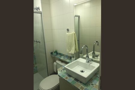 Apartamento à venda com 76m², 3 quartos e 2 vagasBanheiro