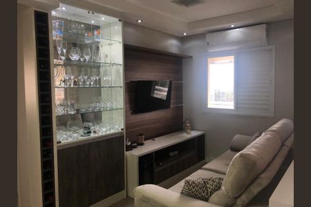 Apartamento à venda com 76m², 3 quartos e 2 vagasSala