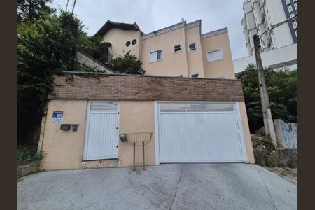 Apartamento para alugar com 38m², 2 quartos e 1 vagaFachada