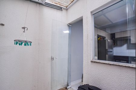 Apartamento para alugar com 38m², 2 quartos e 1 vagaÁrea de Serviço