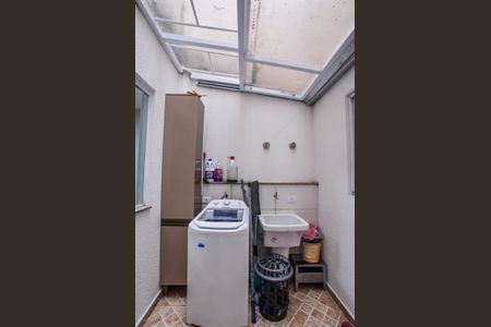 Apartamento para alugar com 38m², 2 quartos e 1 vagaÁrea de Serviço