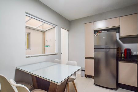 Cozinha de apartamento para alugar com 2 quartos, 38m² em Vila Floresta, Santo André