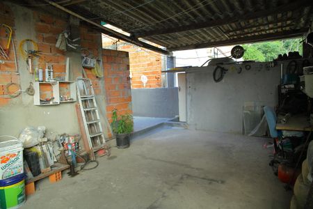 Casa à venda com 106m², 2 quartos e 1 vagaÁrea de Serviço