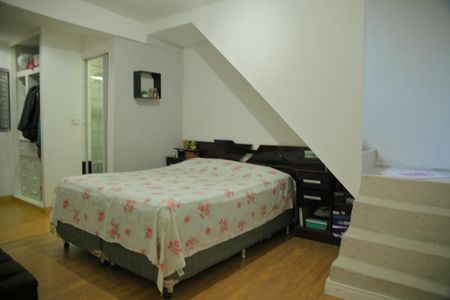 Casa à venda com 106m², 2 quartos e 1 vagaSuíte 