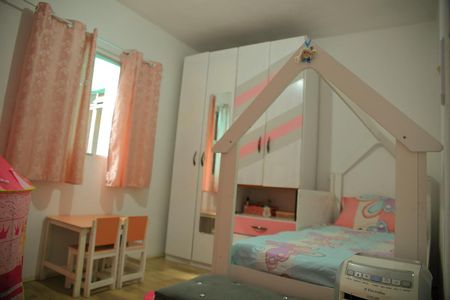 Casa à venda com 106m², 2 quartos e 1 vagaQuarto 2 