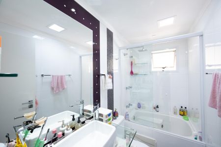 Apartamento para alugar com 98m², 2 quartos e 2 vagasBanheiro da Suíte