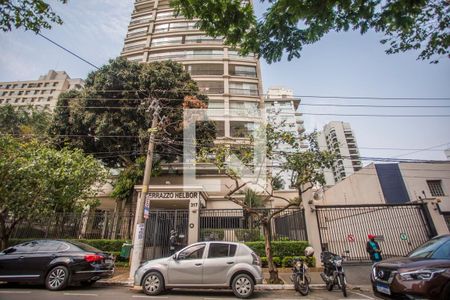Apartamento para alugar com 98m², 2 quartos e 2 vagasFachada