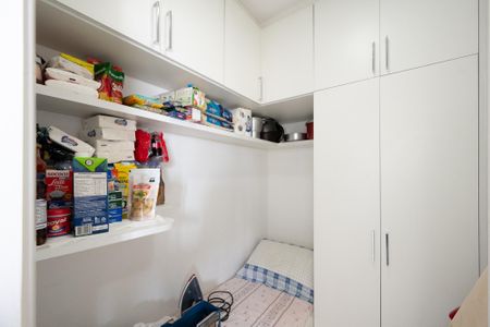 Apartamento para alugar com 98m², 2 quartos e 2 vagasQuarto de Serviço
