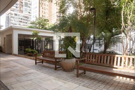 Apartamento para alugar com 98m², 2 quartos e 2 vagasEntrada