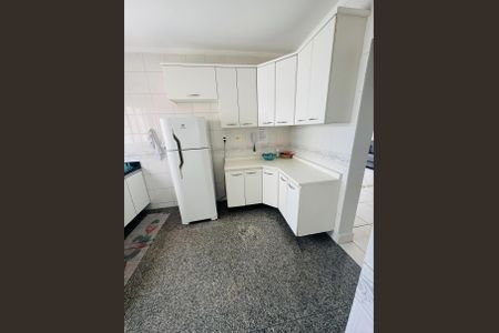 Cozinha de apartamento para alugar com 2 quartos, 115m² em Aviação, Praia Grande
