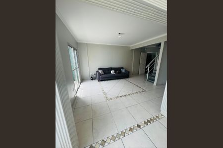 Sala de apartamento para alugar com 2 quartos, 115m² em Aviação, Praia Grande