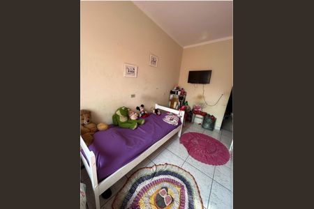 Casa à venda com 220m², 4 quartos e 2 vagasQuarto