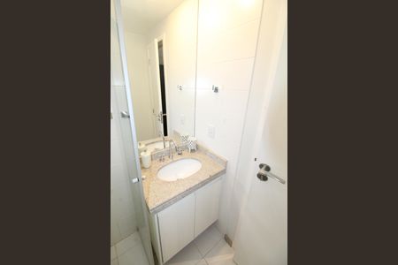 Apartamento para alugar com 90m², 3 quartos e 1 vagaBanheiro da Suíte 2