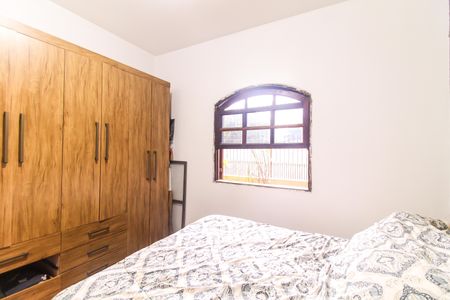 Casa à venda com 362m², 4 quartos e 4 vagas Casa à venda com 362m², 4 quartos e 4 vagasSuíte 1