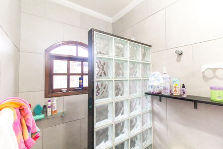 Casa à venda com 362m², 4 quartos e 4 vagas Casa à venda com 362m², 4 quartos e 4 vagasBanheiro da Suíte 2