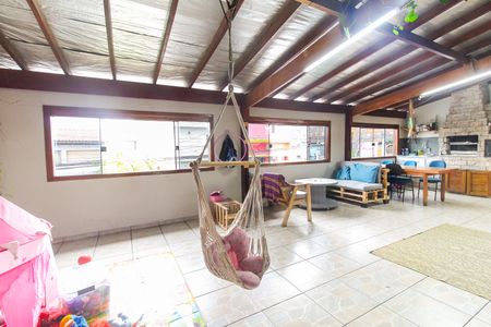 Casa à venda com 362m², 4 quartos e 4 vagas Casa à venda com 362m², 4 quartos e 4 vagasVaranda da Suíte 3