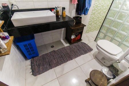 Casa à venda com 362m², 4 quartos e 4 vagas Casa à venda com 362m², 4 quartos e 4 vagasBanheiro da Suíte 3