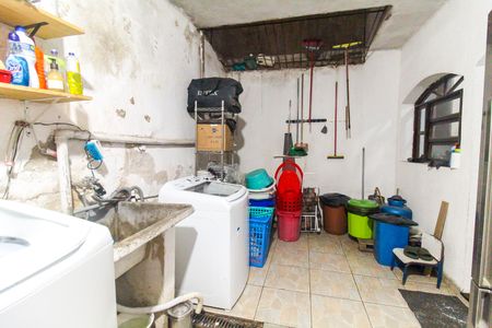 Casa à venda com 362m², 4 quartos e 4 vagas Casa à venda com 362m², 4 quartos e 4 vagasÁrea de Serviço