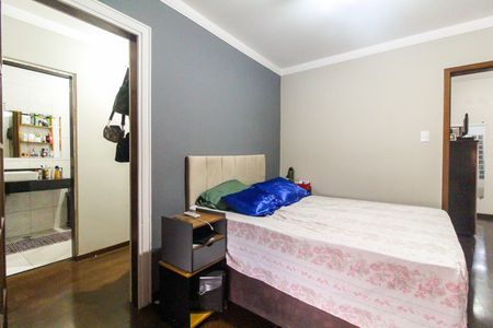 Casa à venda com 362m², 4 quartos e 4 vagas Casa à venda com 362m², 4 quartos e 4 vagasSuíte 3