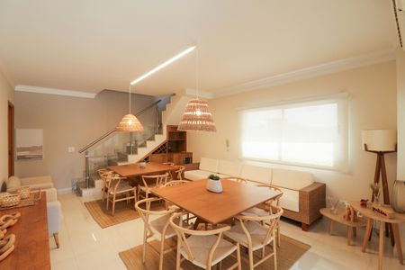 Apartamento à venda com 327m², 4 quartos e 2 vagasSalão