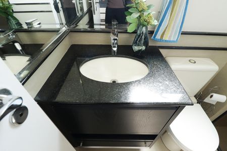 Apartamento à venda com 327m², 4 quartos e 2 vagasBanheiro da Suíte 2