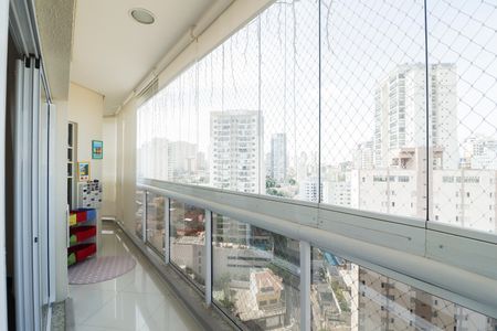Apartamento à venda com 327m², 4 quartos e 2 vagasVaranda da Sala