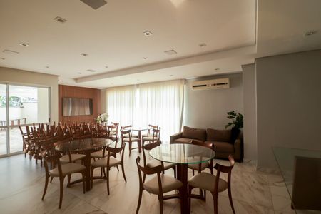 Apartamento à venda com 327m², 4 quartos e 2 vagasSalão de Festas