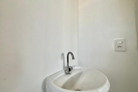 Apartamento para alugar com 29m², 1 quarto e sem vaga Apartamento para alugar com 29m², 1 quarto e sem vagaBanheiro da Suíte