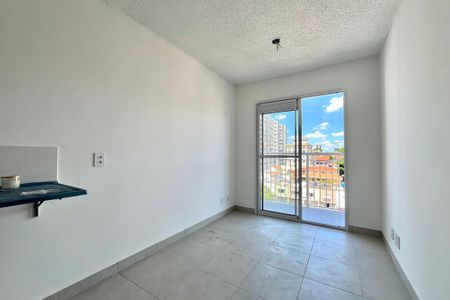Apartamento para alugar com 29m², 1 quarto e sem vaga Apartamento para alugar com 29m², 1 quarto e sem vagaSala
