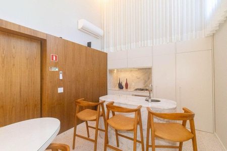 Apartamento para alugar com 93m², 2 quartos e sem vagaÁrea comum 