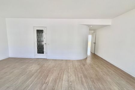 Sala  de apartamento à venda com 3 quartos, 98m² em Leblon, Rio de Janeiro