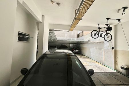 Apartamento à venda com 98m², 3 quartos e 1 vaga Apartamento à venda com 98m², 3 quartos e 1 vagaGaragem