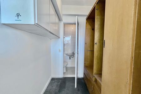 Apartamento à venda com 98m², 3 quartos e 1 vaga Apartamento à venda com 98m², 3 quartos e 1 vagaQuarto de Serviço
