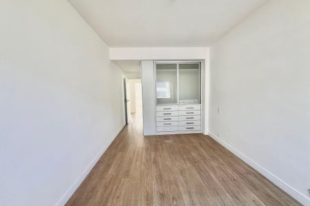 Apartamento à venda com 98m², 3 quartos e 1 vaga Apartamento à venda com 98m², 3 quartos e 1 vagaSuite