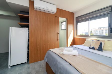 Studio de kitnet/studio para alugar com 0 quarto, 32m² em Santo Amaro, São Paulo