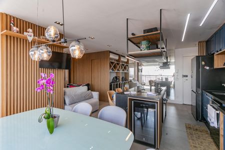 Apartamento à venda com 74m², 2 quartos e 1 vaga Apartamento à venda com 74m², 2 quartos e 1 vagaSala e cozinha