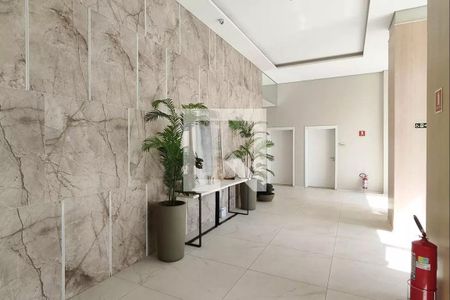 Apartamento à venda com 74m², 2 quartos e 1 vaga Apartamento à venda com 74m², 2 quartos e 1 vagaHall de entrada