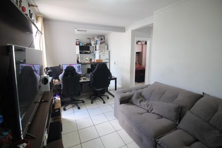 Sala de apartamento à venda com 2 quartos, 47m² em Santa Maria, Contagem