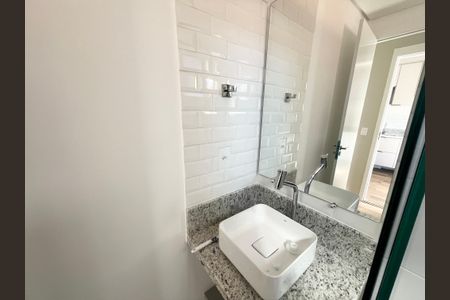 Banheiro de apartamento para alugar com 1 quarto, 26m² em Vila Dom Pedro Ii, São Paulo