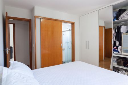 Apartamento à venda com 95m², 3 quartos e 2 vagassuite 