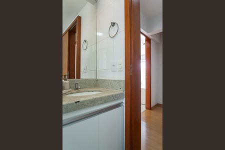 Apartamento à venda com 95m², 3 quartos e 2 vagasBanheiro Social