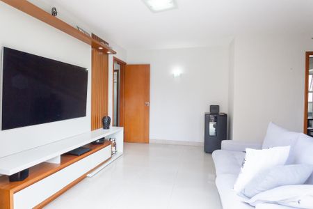 sala de apartamento à venda com 3 quartos, 95m² em Santo Agostinho, Belo Horizonte
