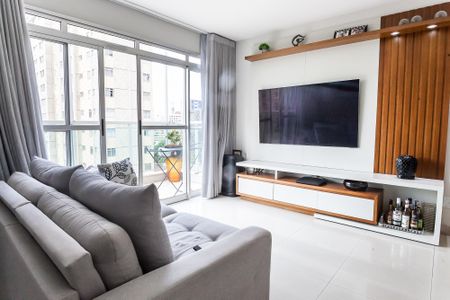 sala de apartamento à venda com 3 quartos, 95m² em Santo Agostinho, Belo Horizonte