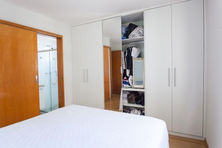 Apartamento à venda com 95m², 3 quartos e 2 vagassuite 