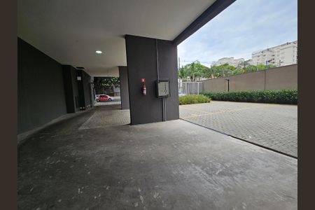 Studio para alugar com 32m², 1 quarto e 1 vaga Studio para alugar com 32m², 1 quarto e 1 vagaÁrea comum