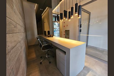 Studio para alugar com 32m², 1 quarto e 1 vaga Studio para alugar com 32m², 1 quarto e 1 vagaHall de entrada